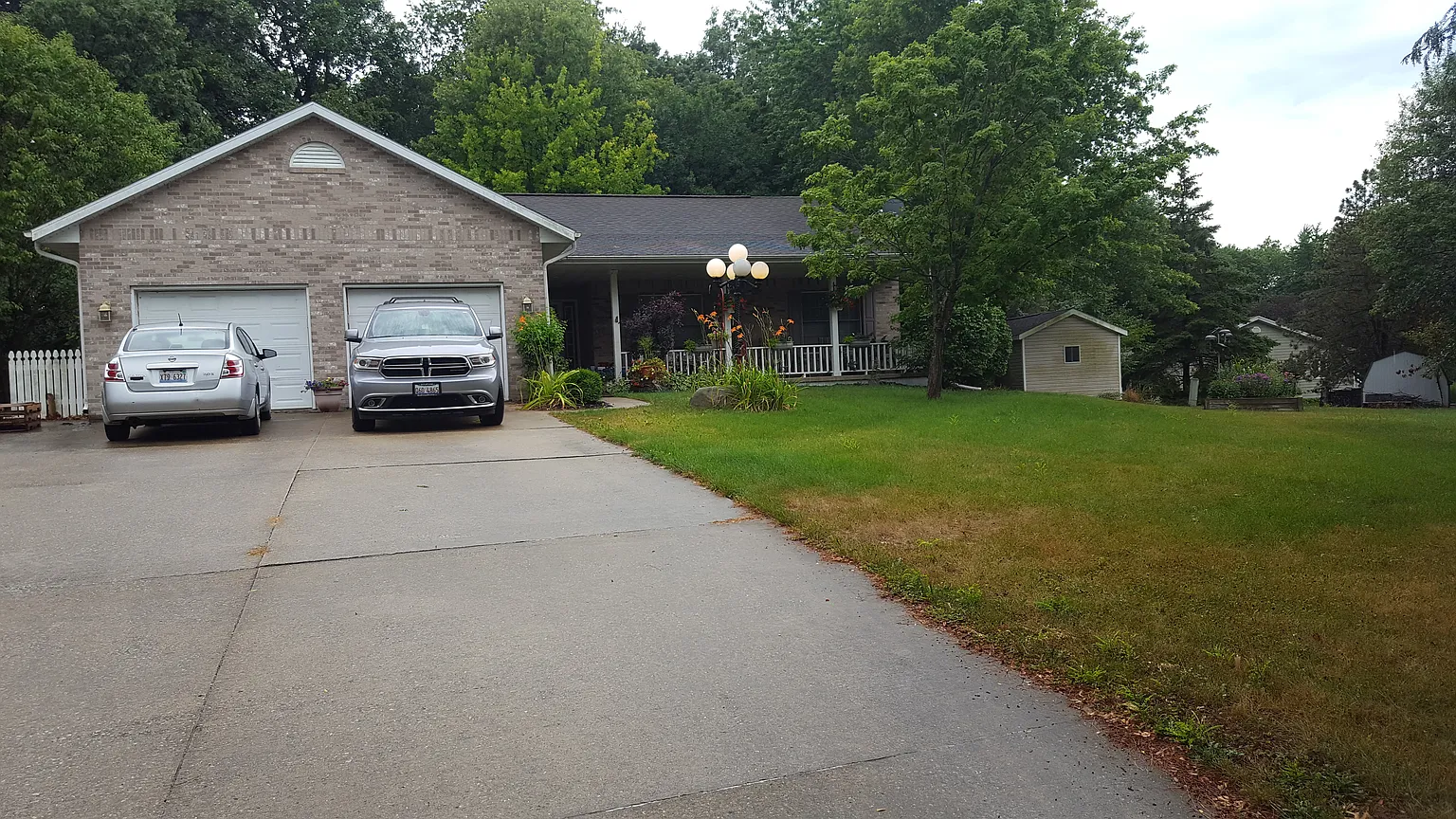 1203 Janet Dr photo 1