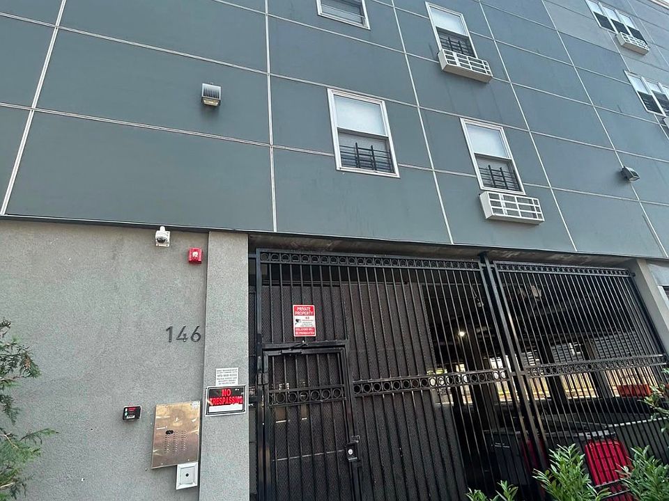 1st image of 146 Hamilton Ave
