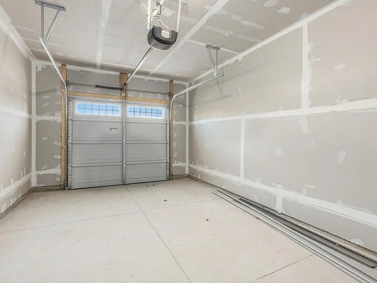 4633 Glen Haven Dr — Photo 23