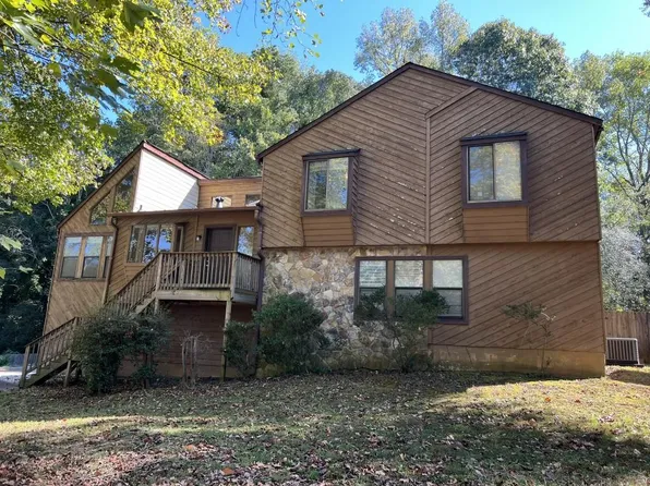 3763 Woodrose Ct, Snellville, GA 30039