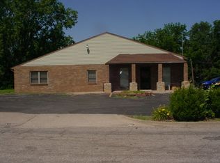 100 S Prewitt St, Nevada, MO 64772
