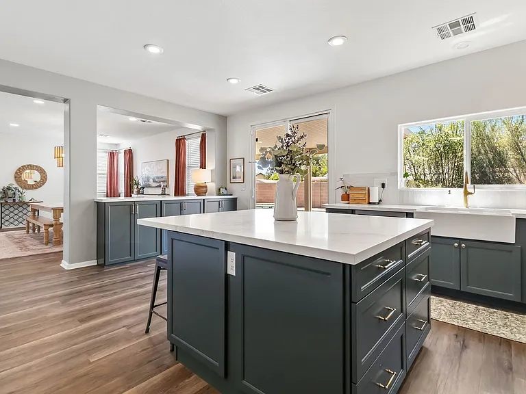 5505 Knotting Pass — Photo 19