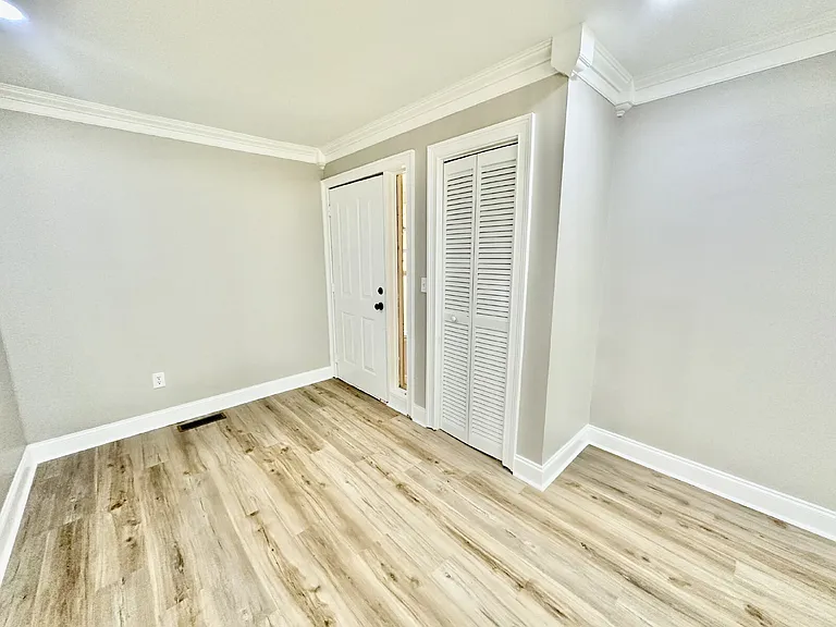 53 Delander Ct #25 — Photo 3