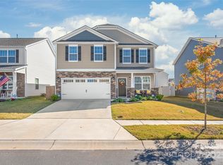 9233 Mackinaw Dr, Gastonia, NC 28056