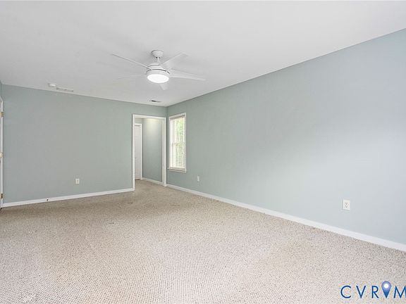 3rd image of 11307 Caruthers Way