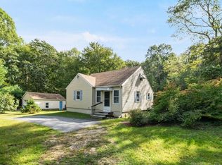 328 N Stonington Rd, Stonington, CT 06378