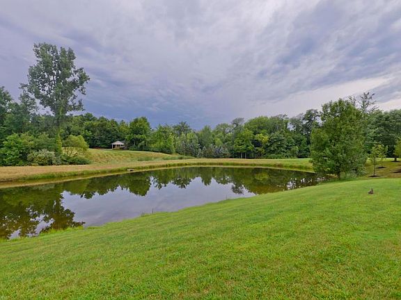 4th image of 4957 Golf Village Dr