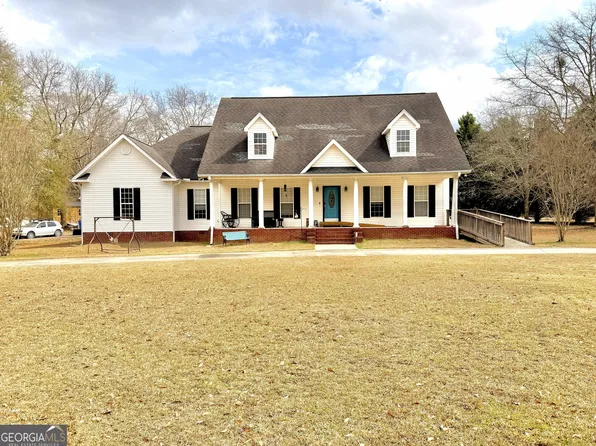 1142 Mulberry Pl, Dudley, GA 31022