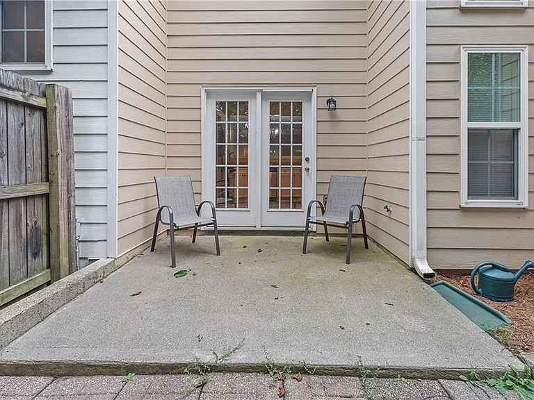 406 McAfee Ct NW #13 — Photo 24