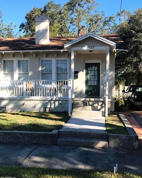 1st image of 2547 Dellwood Ave