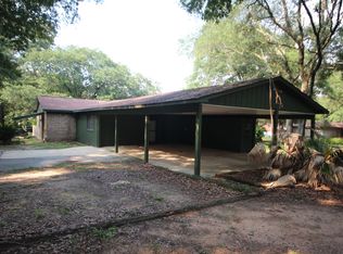 6075 Carr Rd, Milton, FL 32583