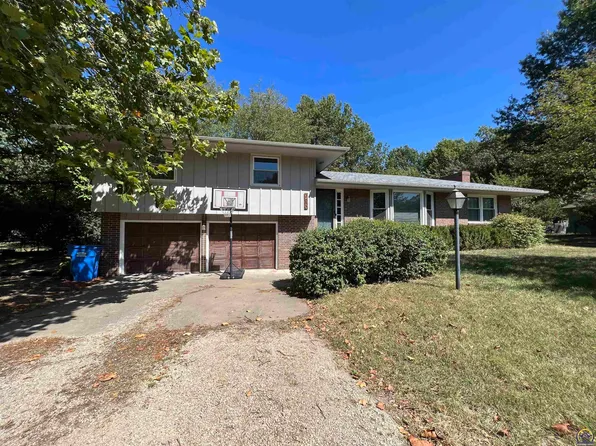 3650 SE 27th St, Topeka, KS 66605