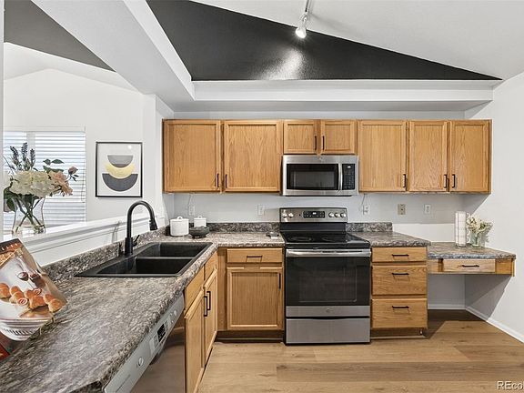 4th image of 865 W 96th Avenue