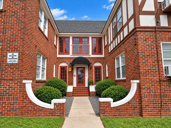 3920 Fannin St APT 113, Houston, TX 77004