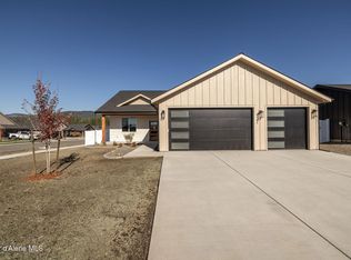 9141 W Cultivator Ave, Rathdrum, ID 83858