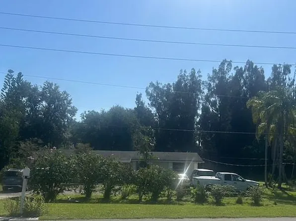4623 60th St E, Bradenton, FL 34203