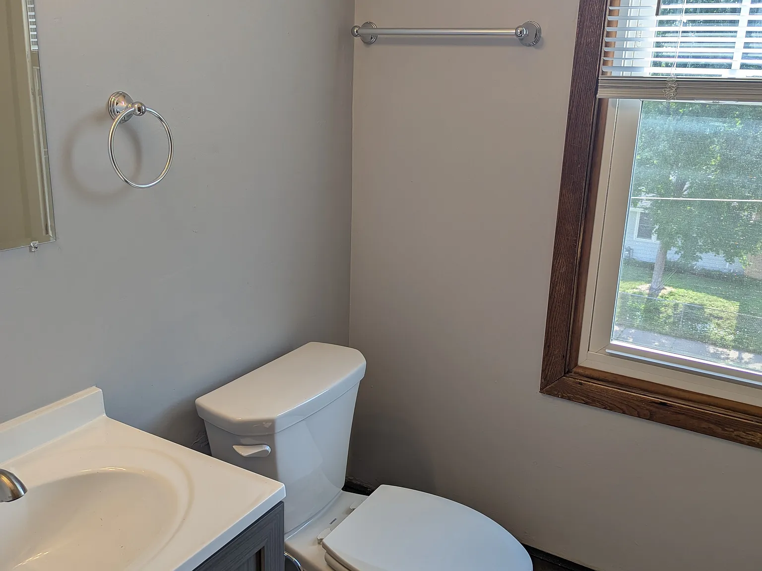1 bed, 550 sqft, $1,000 — Photo 4