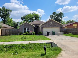 907 Conklin St, Houston, TX 77088