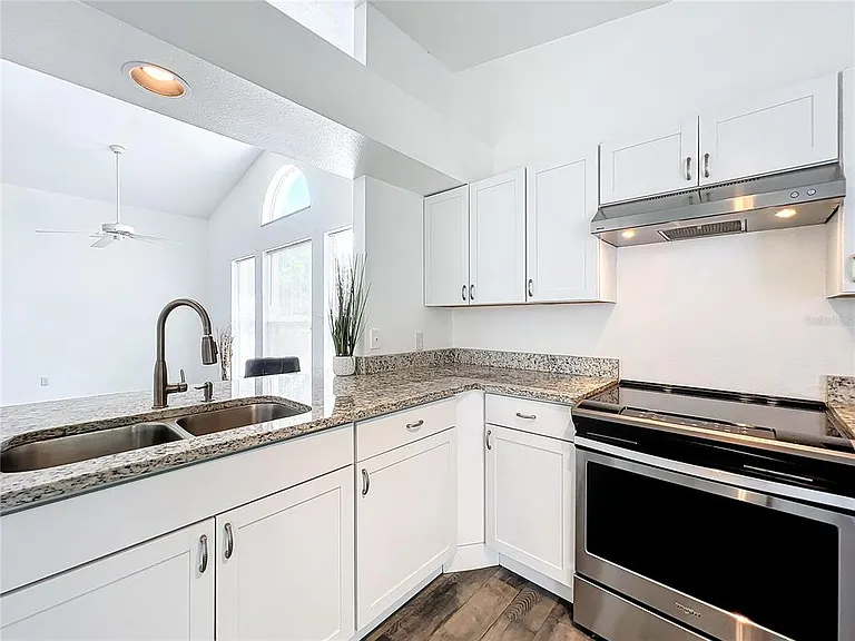 5716 Delano Ln — Photo 28