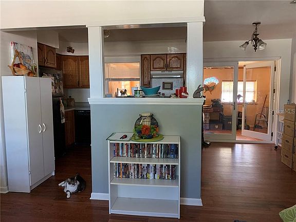 4th image of 8664 Orchid Dr
