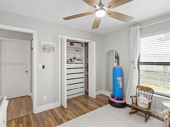 5th image of 16282 E Downers Dr