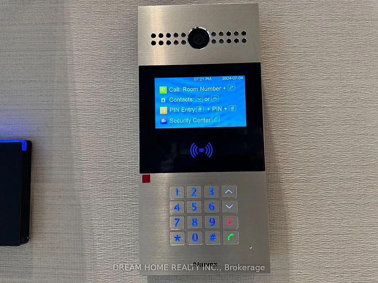 65 Mutual St #1307 — Photo 3