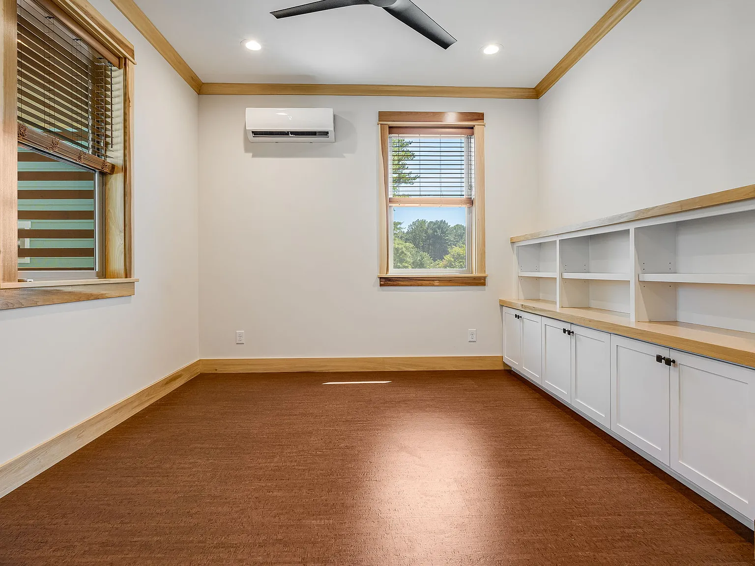3 bed, 2.5 bath, 2012 sqft, $2,800 — Photo 4