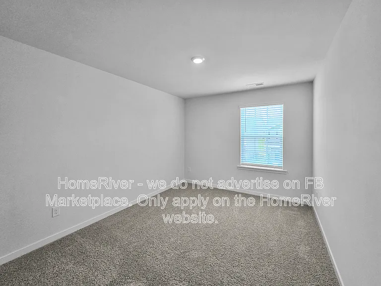 654 13th Avenue Dr NE — Photo 15