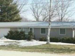333 Cedar Glyn Dr, Waverly, IA 50677