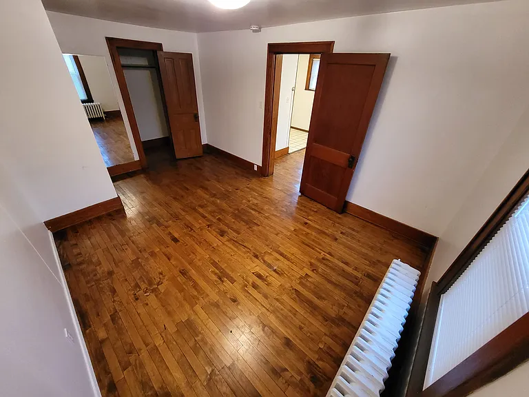 521 N 2nd Ave #4 — Photo 5