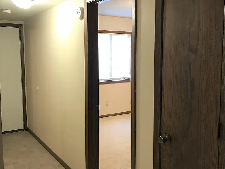 408 Holly Ln — Photo 19