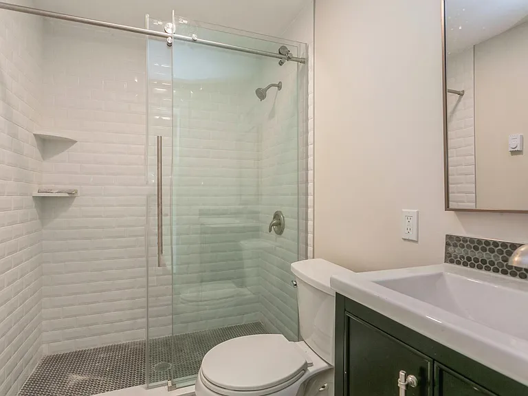 215 Purchase St #A — Photo 10