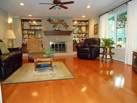 2nd image of 13627 E Cypress Forest Dr