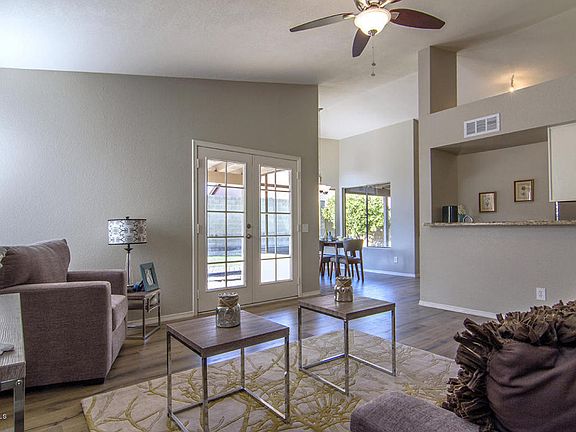 4th image of 3928 E Desert Flower Ln