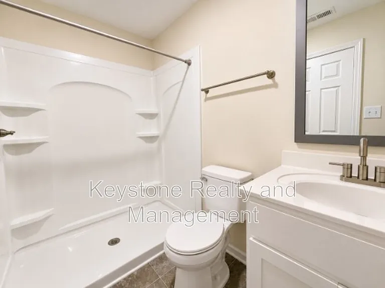 157 Mace Ln #18 — Photo 7