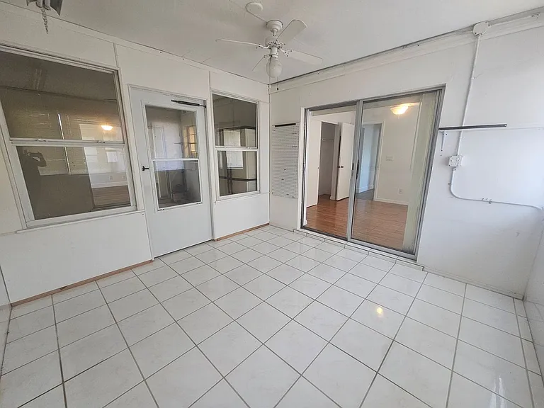 5989 Hillyer Ct — Photo 26