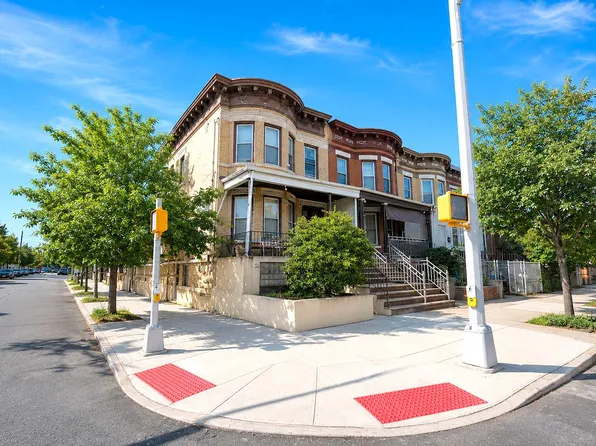 13730 101st Ave, Jamaica, NY 11435