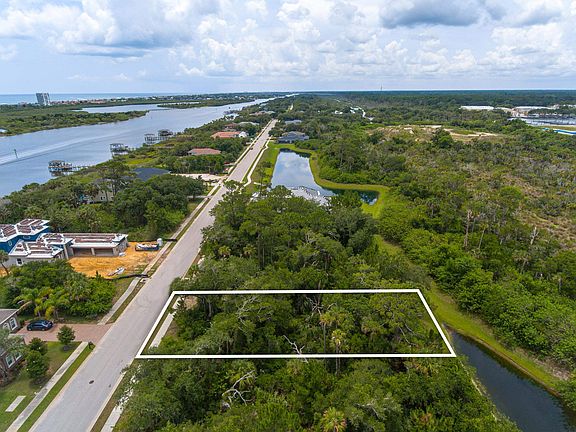 4th image of 246 S Riverwalk Dr