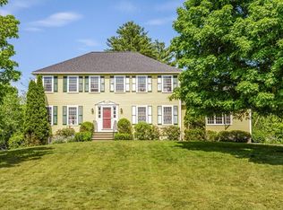 4 Hunter Ln, Medway, MA 02053