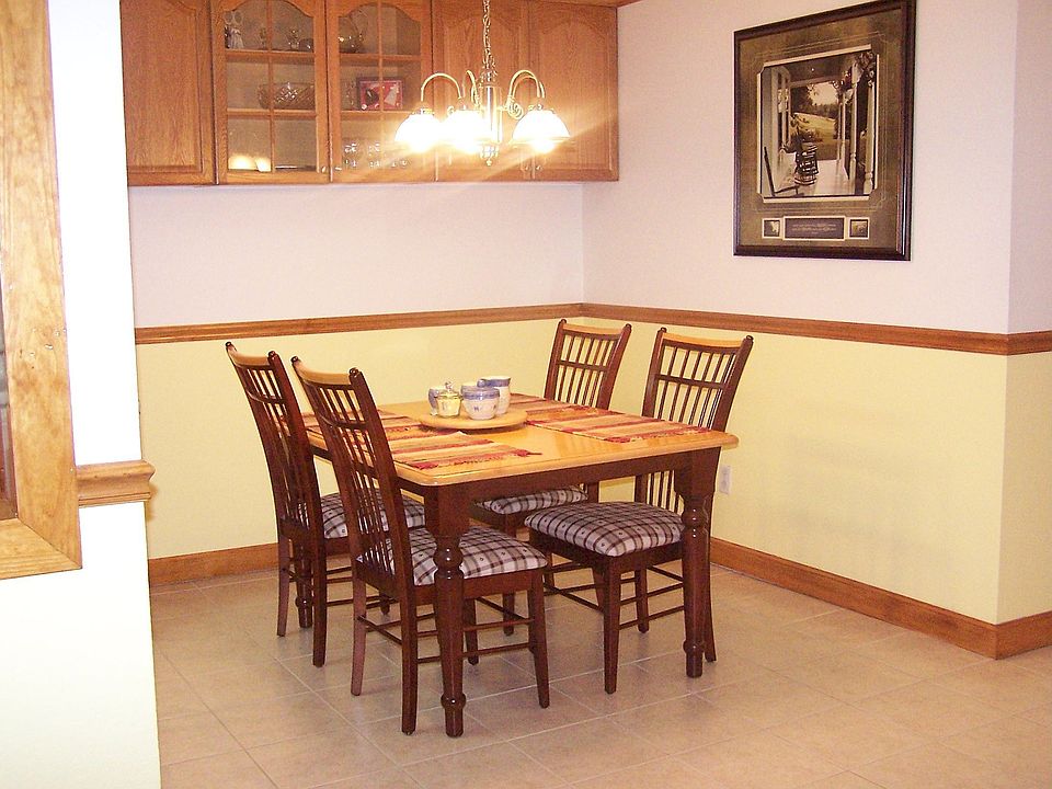 1st image of 119 Springwood Cir APT D