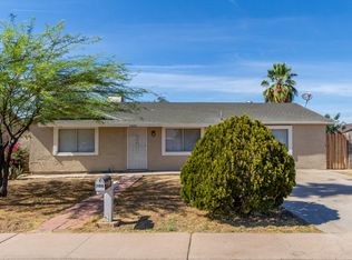 7026 W Earll Dr, Phoenix, AZ 85033