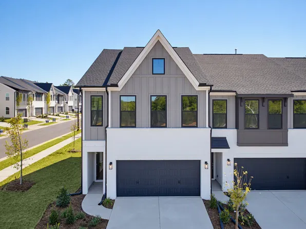 1301 Marigold Meadows Ct, Durham, NC 27703