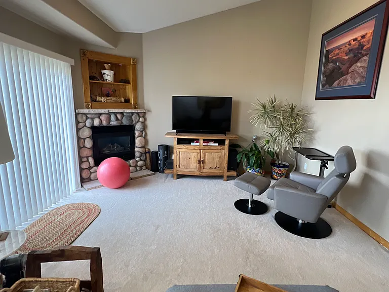 70 Wildernest Ct #C — Photo 11