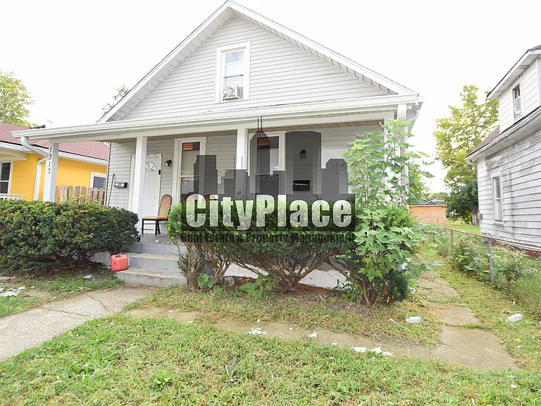 1319 W 27th St — Photo 2