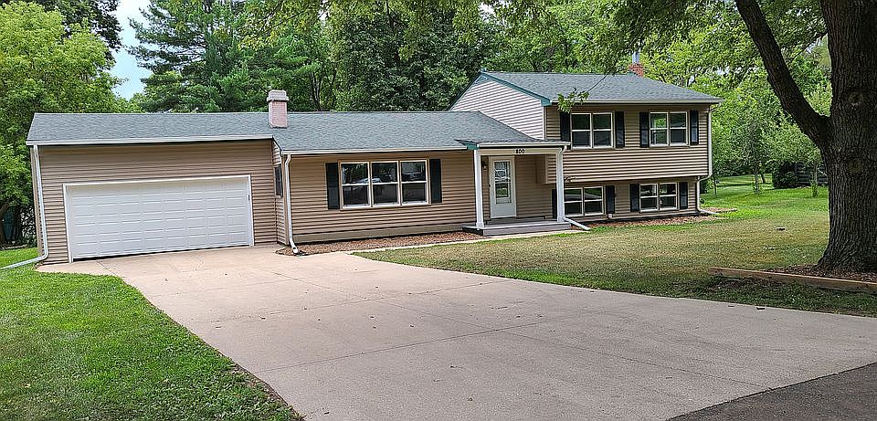 1st image of 800 E Elaine Dr