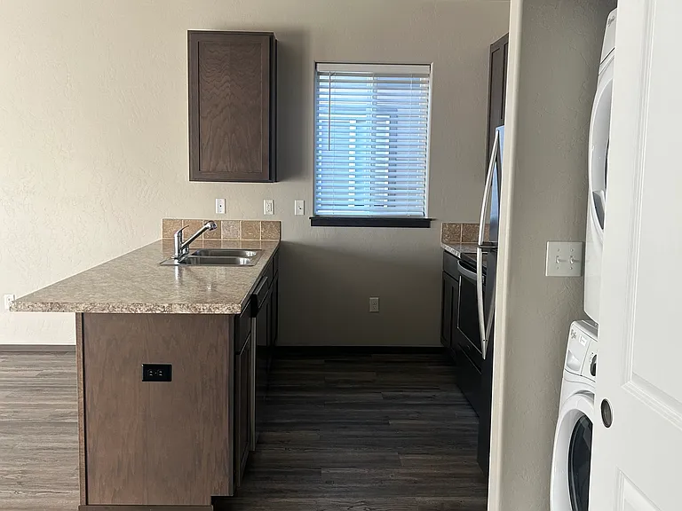 Columbia Villa & Cove — Photo 87