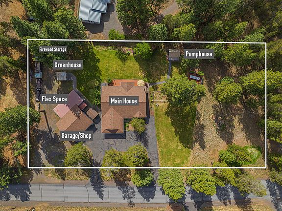 3rd image of 55965 Blue Eagle Rd