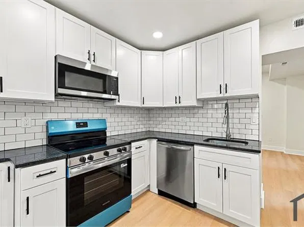 1343 Brown St, Philadelphia, PA 19123