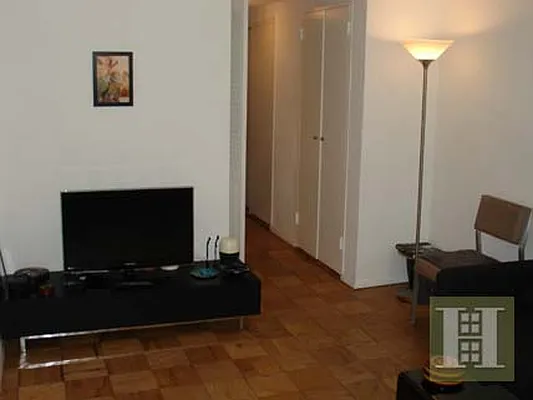 Rented by Halstead Real Estate | media 45