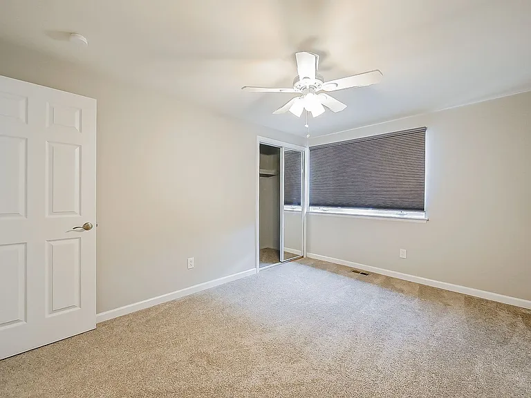 19513 Pollyanna Dr — Photo 38